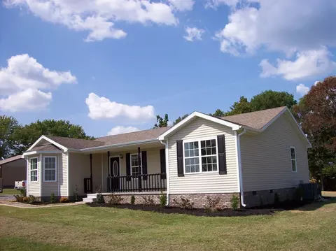 6810 Antioch Rd, Hopkinsville, KY 42240