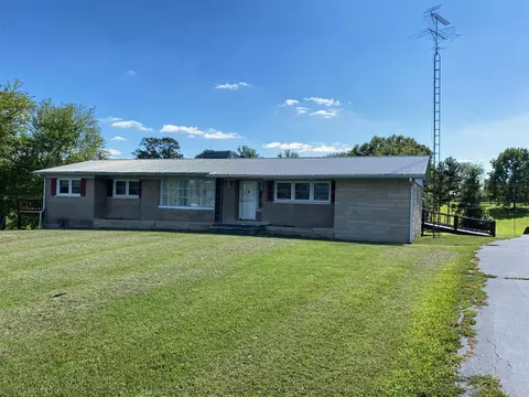 367 Cottage Dr, Scottsville, KY 42164