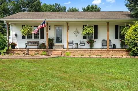 135 R Martin Rd, Auburn, KY 42206