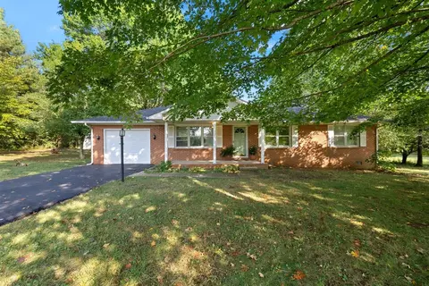 12250 Nashville Rd, Woodburn, KY 42170
