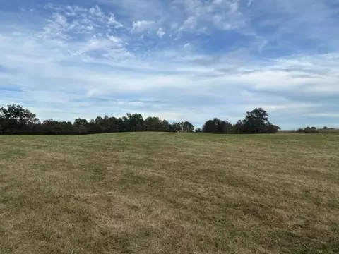555 Vance Rd, Greensburg, KY 42743