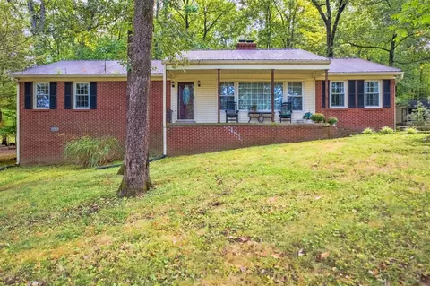 803 Wildwood Dr, Russellville, KY 42276