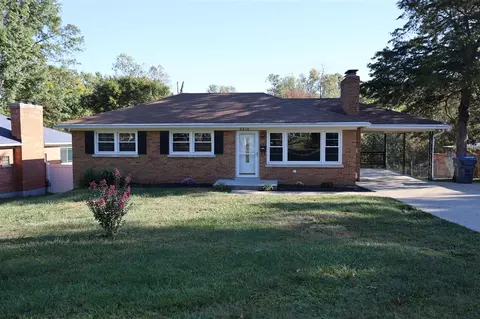 8218 Denise Dr, Louisville, KY 40219