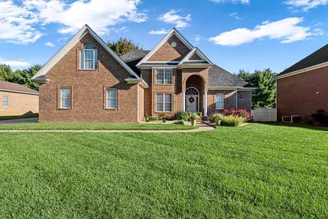 1516 Neptune Way, Bowling Green, KY 42104
