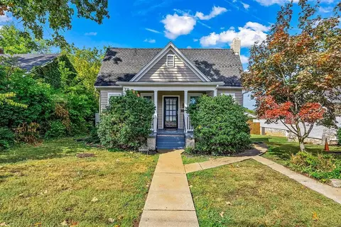 923 Magnolia St, Bowling Green, KY 42103