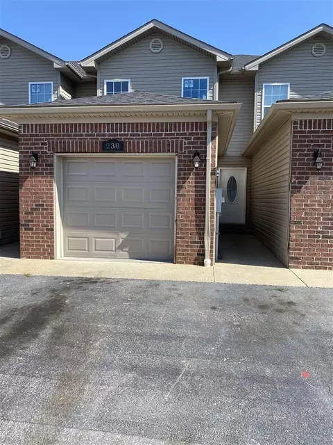 238 Spring Creek Ave, Bowling Green, KY 42103