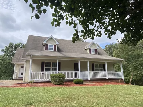 127 Christian Dr, Scottsville, KY 42164