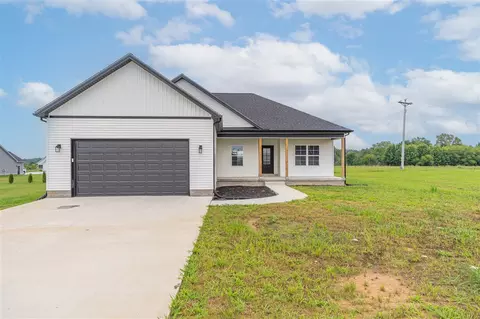 75 Greenbriar Ln, Smiths Grove, KY 42171