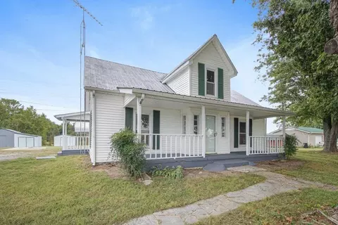 8157 New Bowling Green Rd, Smiths Grove, KY 42171