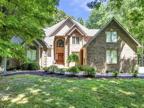 250 Stage Coach Ave, Alvaton, KY 42122