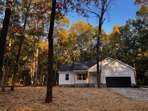 401 Auburn Richelieu Rd, Auburn, KY 42206