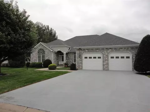 1625 Camden Ct, Bowling Green, KY 42103