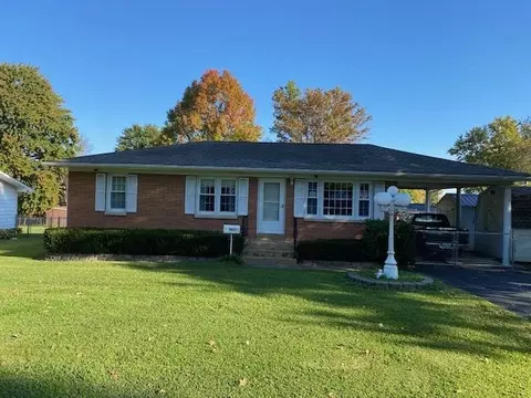 303 Wheeler Ave, Greenville, KY 42345