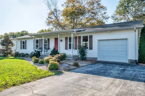 95 Pleasant Place Way, Bowling Green, KY 42104