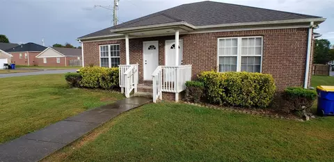 3871 Banyan Dr, Bowling Green, KY 42104