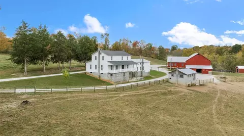 3235 Hydro Pondsville Rd, Smiths Grove, KY 42171