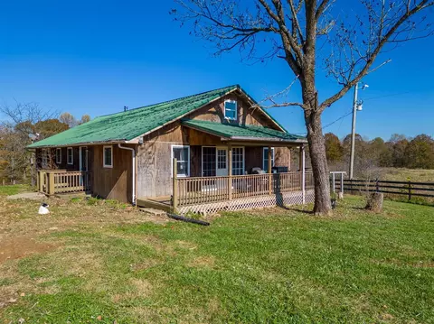 6238 Iron Mountain Rd, Lewisburg, KY 42256