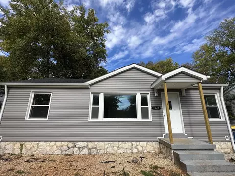 1028 Mcelroy Way, Bowling Green, KY 42104