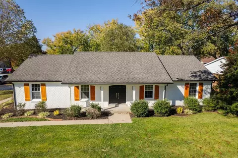 1753 Karen Cir, Bowling Green, KY 42104