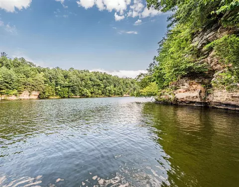48 Barney Rd, Lewisburg, KY 42256