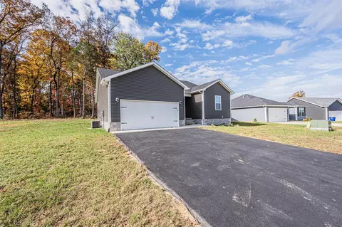 803 Sagittarius Ave, Bowling Green, KY 42101