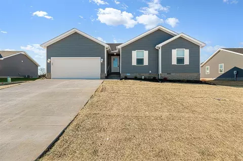 453 Deluth Dr, Bowling Green, KY 42101