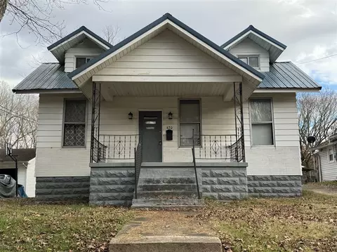 420 Peters St, Central City, KY 42330