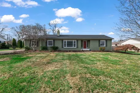 721 Hampton Dr, Bowling Green, KY 42103