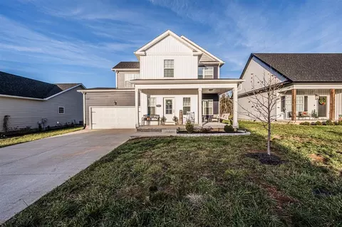 7211 Weatherstone Blvd, Bowling Green, KY 42101