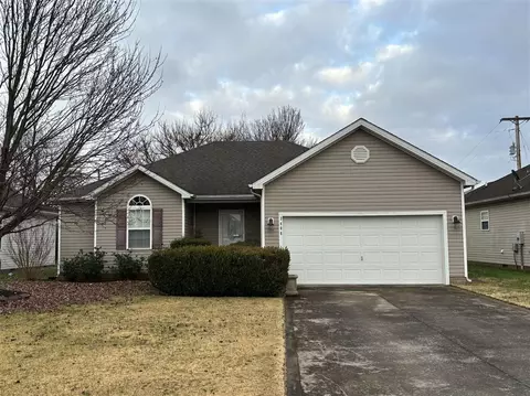 3406 Innsbrooke Ct, Bowling Green, KY 42104