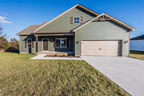 3106 Laredo Dr, Bowling Green, KY 42101
