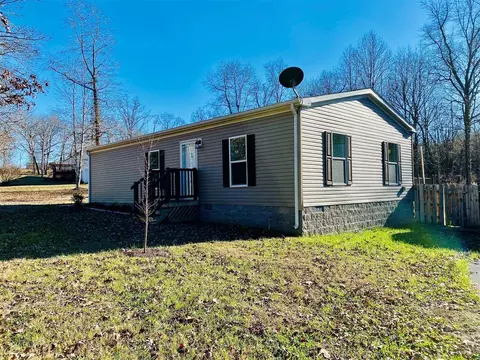 253 Lakeview Rd, Bowling Green, KY 42101