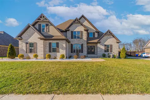 3300 S Glen Gables Blvd, Bowling Green, KY 42101
