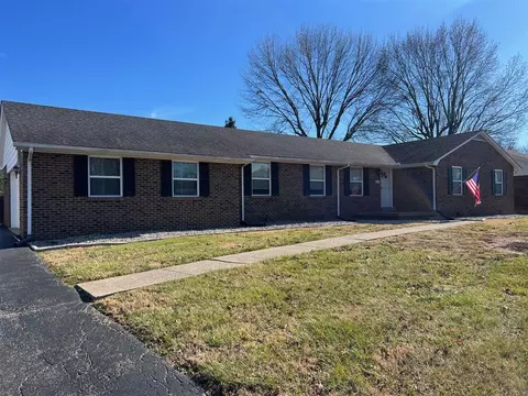 2616 Thompson Dr, Bowling Green, KY 42104