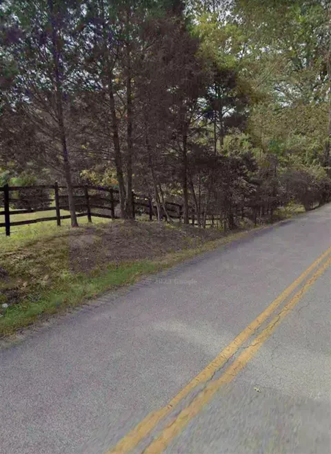 6910 Breeding Rd, Edmonton, KY 42129