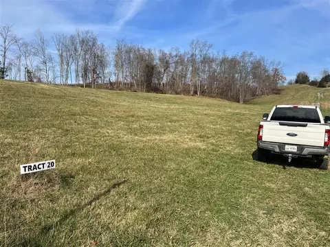 4007 B Randolph Rd, Edmonton, KY 42129