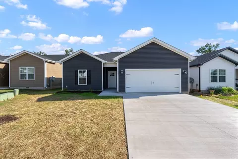 901 Mcfadin Station Ct, Bowling Green, KY 42103