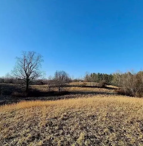 1083 Old Greenhill Rd, Bowling Green, KY 42103