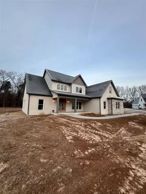 1745 Leyben Ct, Alvaton, KY 42122