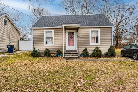 1745 S Sunrise Dr, Bowling Green, KY 42101