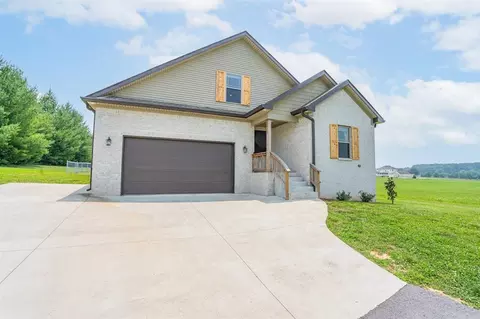3209 Alvaton Greenhill Rd, Bowling Green, KY 42103