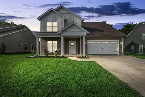 8728 Merrill Cir, Bowling Green, KY 42104