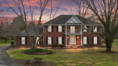 789 Grider Pond Rd, Bowling Green, KY 42104