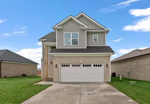 733 Mcintyre St, Bowling Green, KY 42104