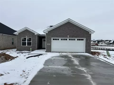 839 Poplar Log Dr, Bowling Green, KY 42104