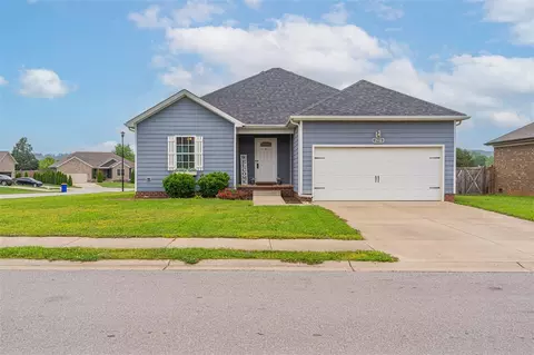 2910 Tumbleweed Trail Ave, Bowling Green, KY 42101