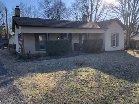 533 Glen Lily Rd, Bowling Green, KY 42101