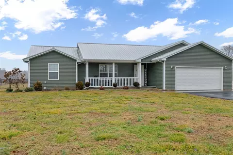 400 Green Creek Dr, Glasgow, KY 42141
