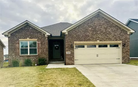 639 Mcintyre St, Bowling Green, KY 42101