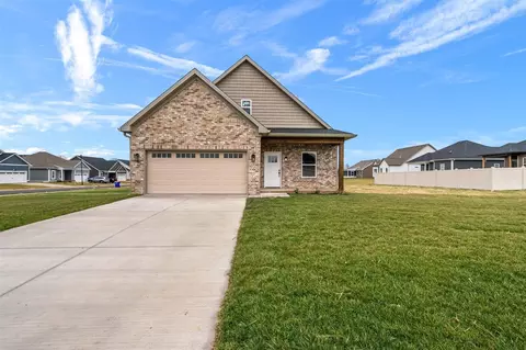 704 Denver Ln, Bowling Green, KY 42103